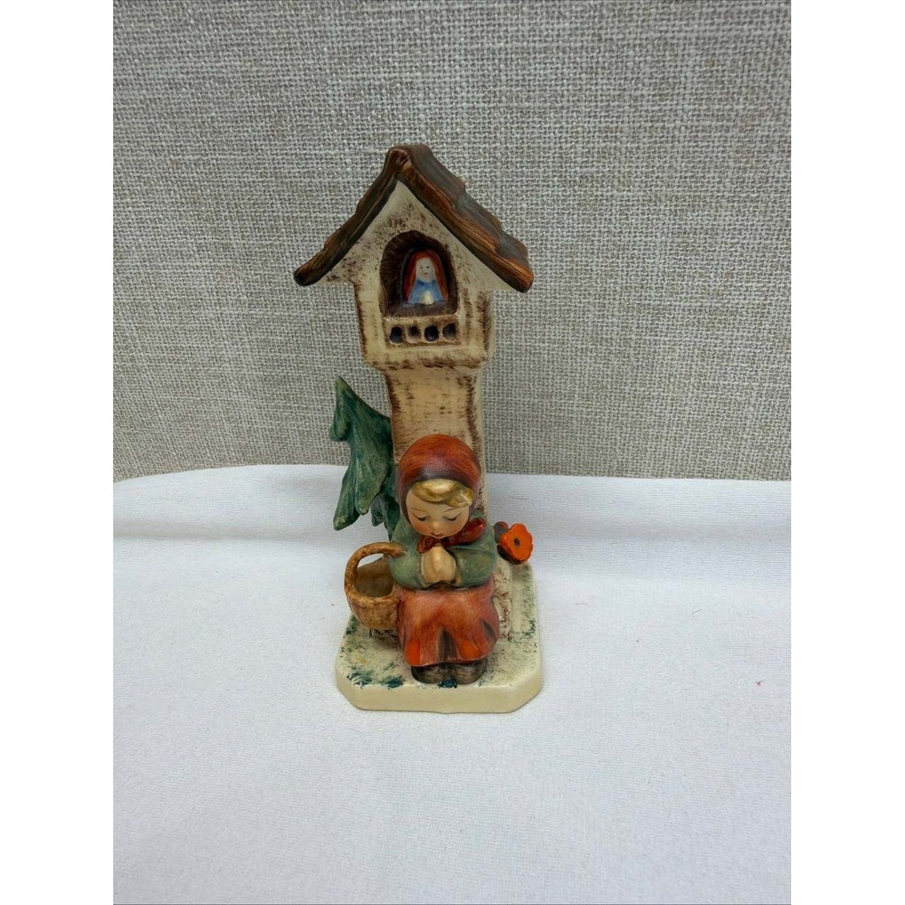 Goebel Hummel 84/0 Wayside Devotion Girl Praying Shrine Figurine W Germany